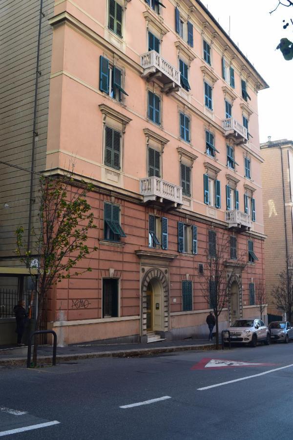 Hotel Xenia Genova Esterno foto