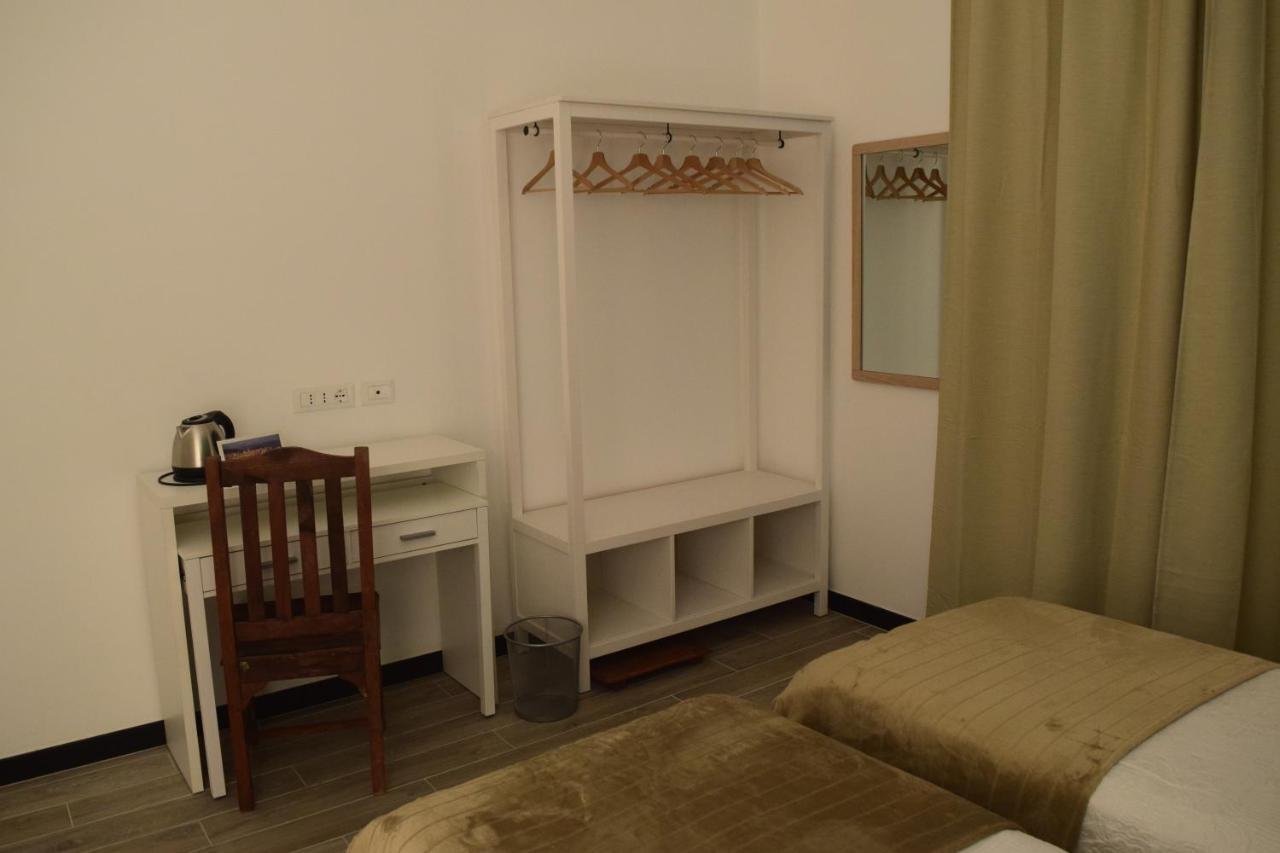 Hotel Xenia Genova Esterno foto